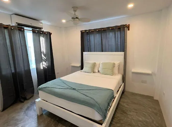 Flip Flop Unit 1 Apartahotel *
