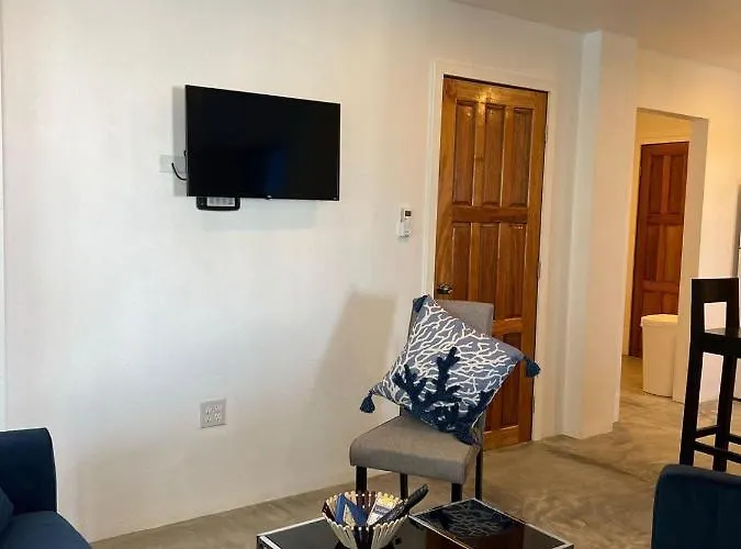 Flip Flop Unit 1 Aparthotel
