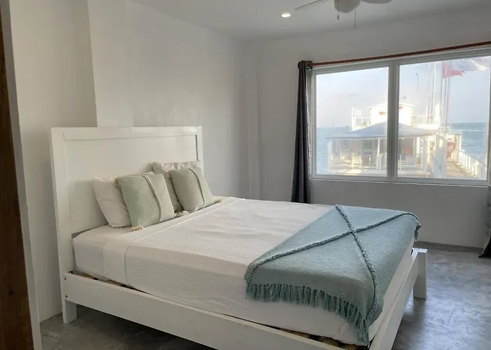 Flip Flop Unit 1 * San Pedro (Ambergris Caye)